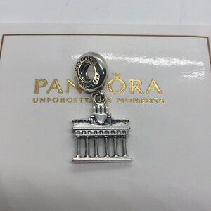 ✨🔥Pandora Brandenburg Gate Dangle Charm